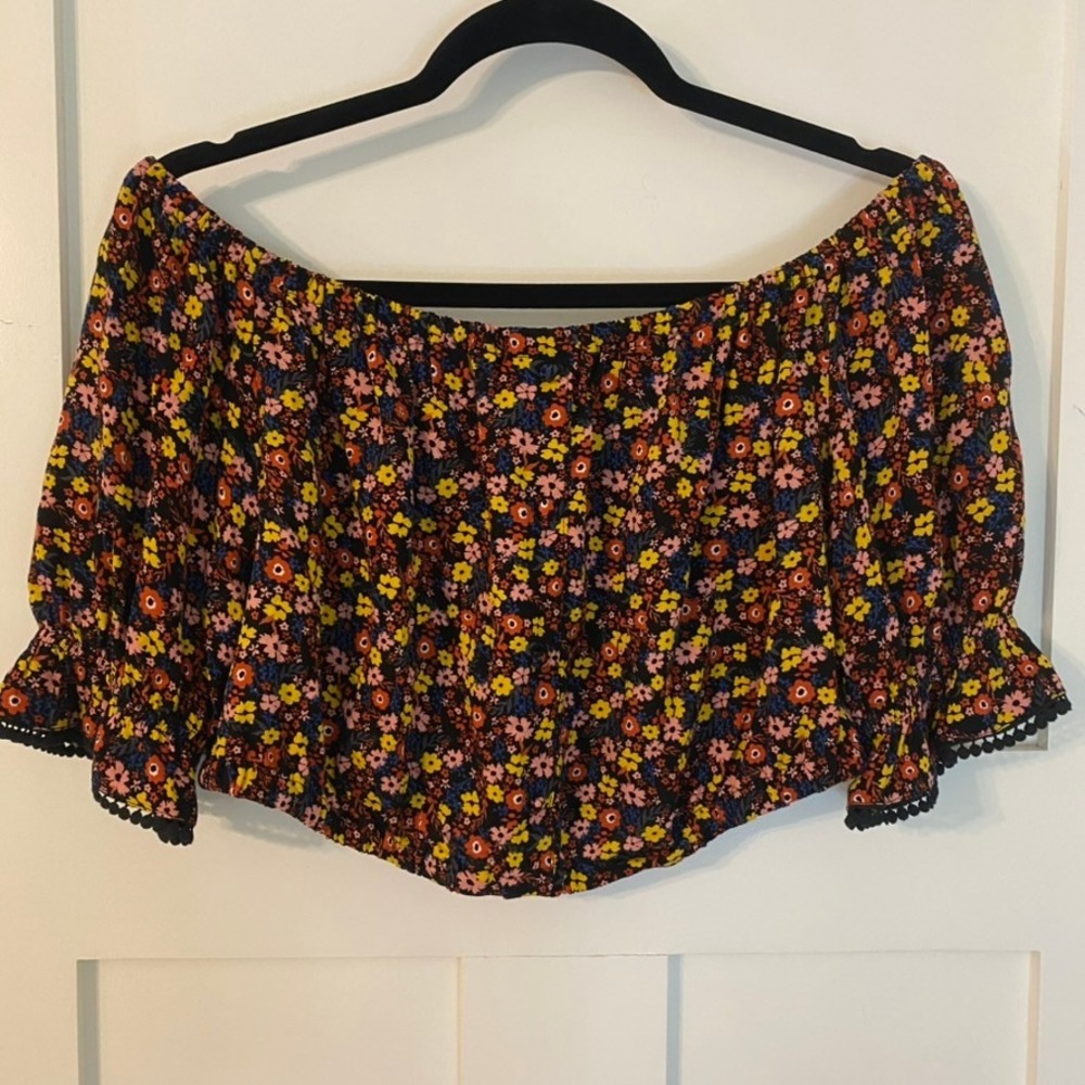 Xhilaration Womens Floral Off‎ Shoulder Black Crop Top Crochet Trim Large